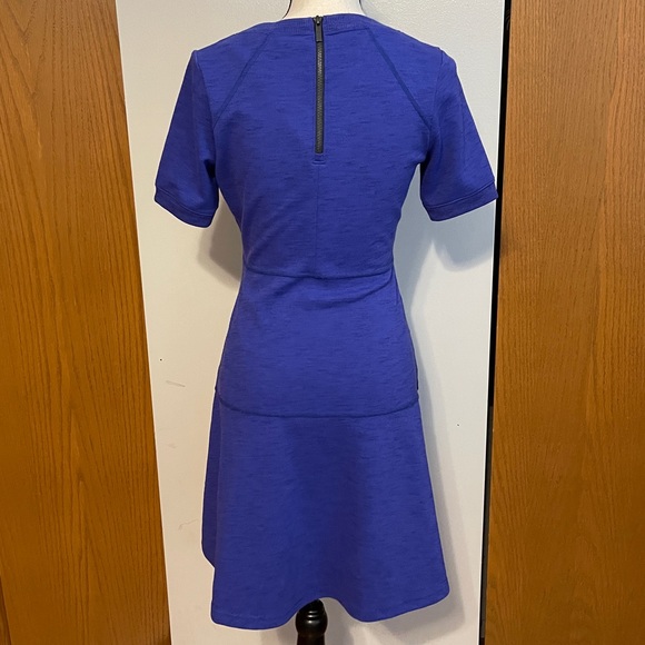 Athleta En Route Knit Dress - Picture 3 of 9